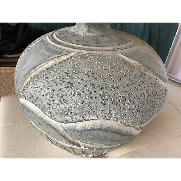 Pier 1 Blue Gray Ceramic Vase White Swirls Hand Crafted Pottery Large 8” Heavy - Picture 7 of 9